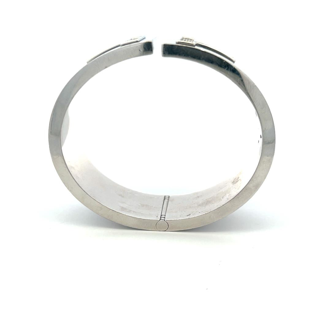 Tiffany & Co 0.90 Carat Round Brilliant Diamond 18K White Gold Bangle Bracelet