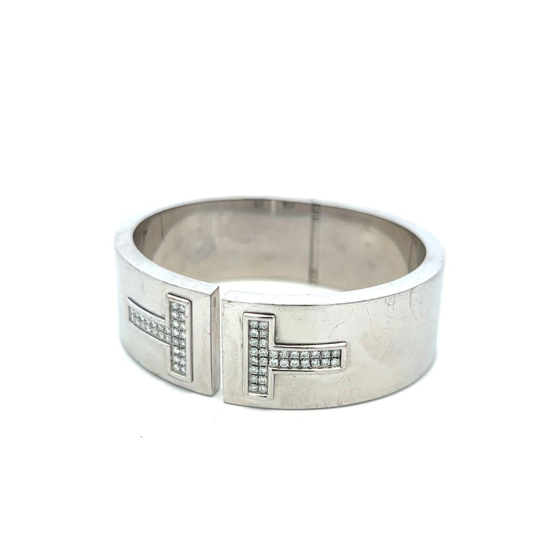 Tiffany & Co 0.90 Carat Round Brilliant Diamond 18K White Gold Bangle Bracelet