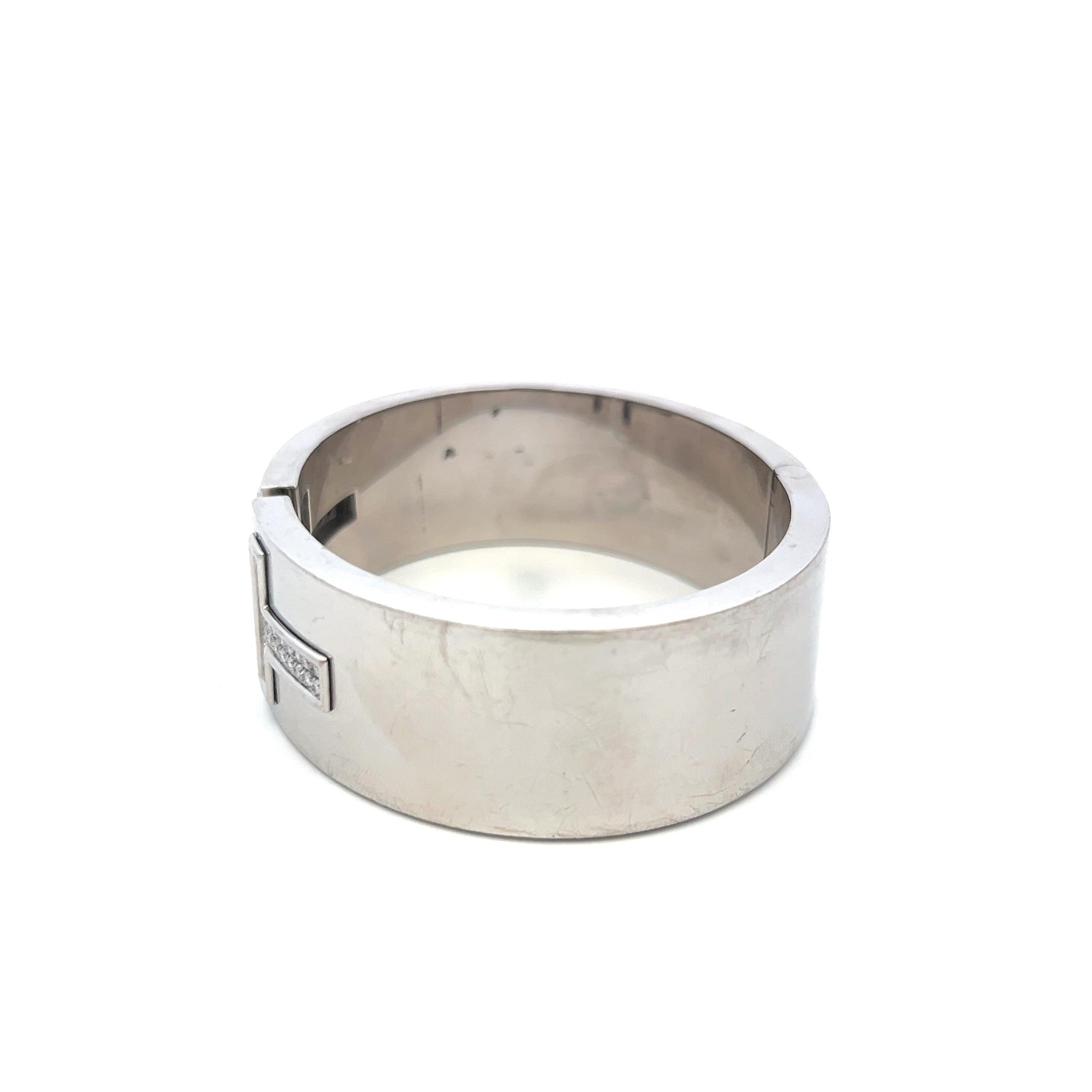 Tiffany & Co 0.90 Carat Round Brilliant Diamond 18K White Gold Bangle Bracelet