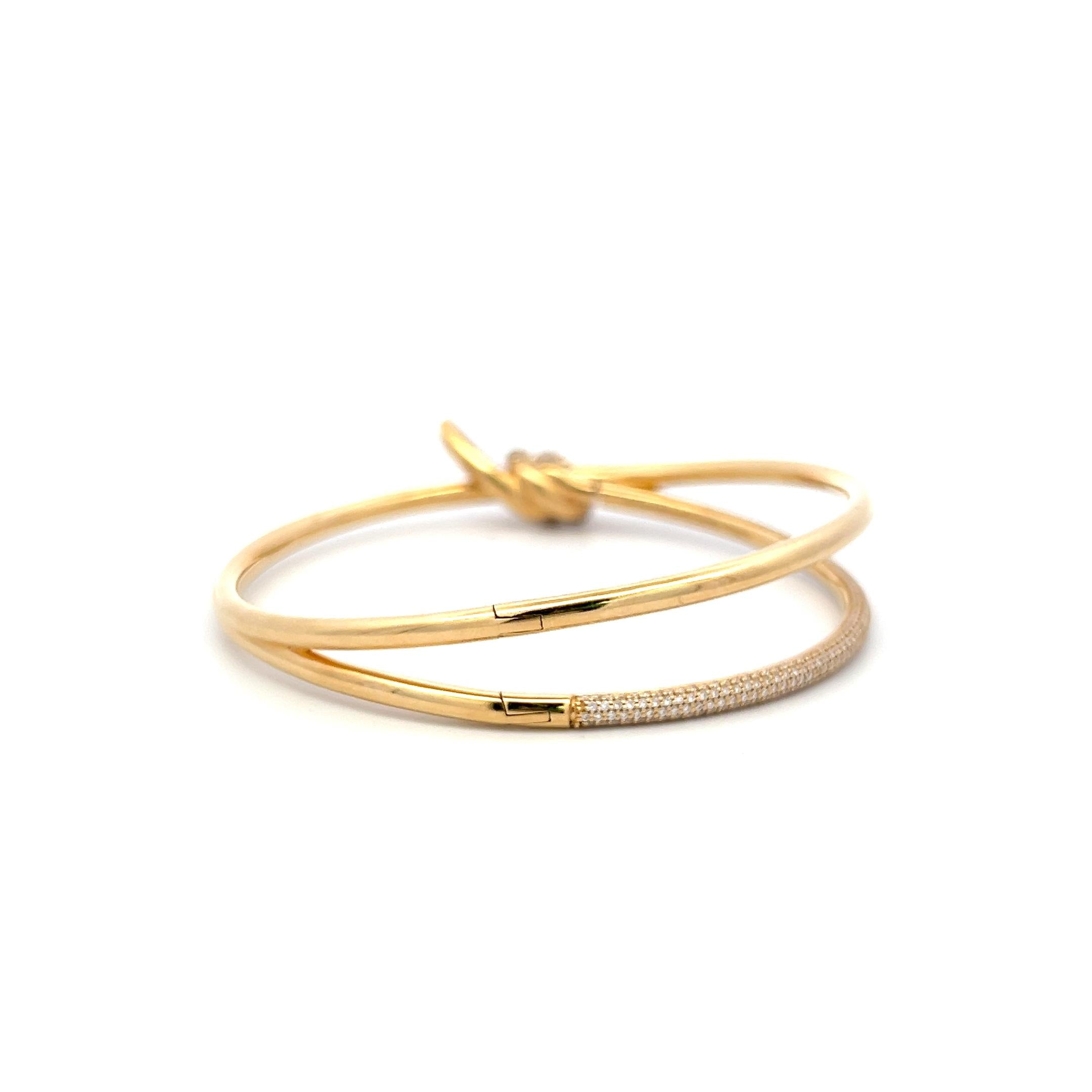 Tiffany & Co 18K Yellow Gold Bangle Bracelet with 2.24 Carat Round F VS Diamonds