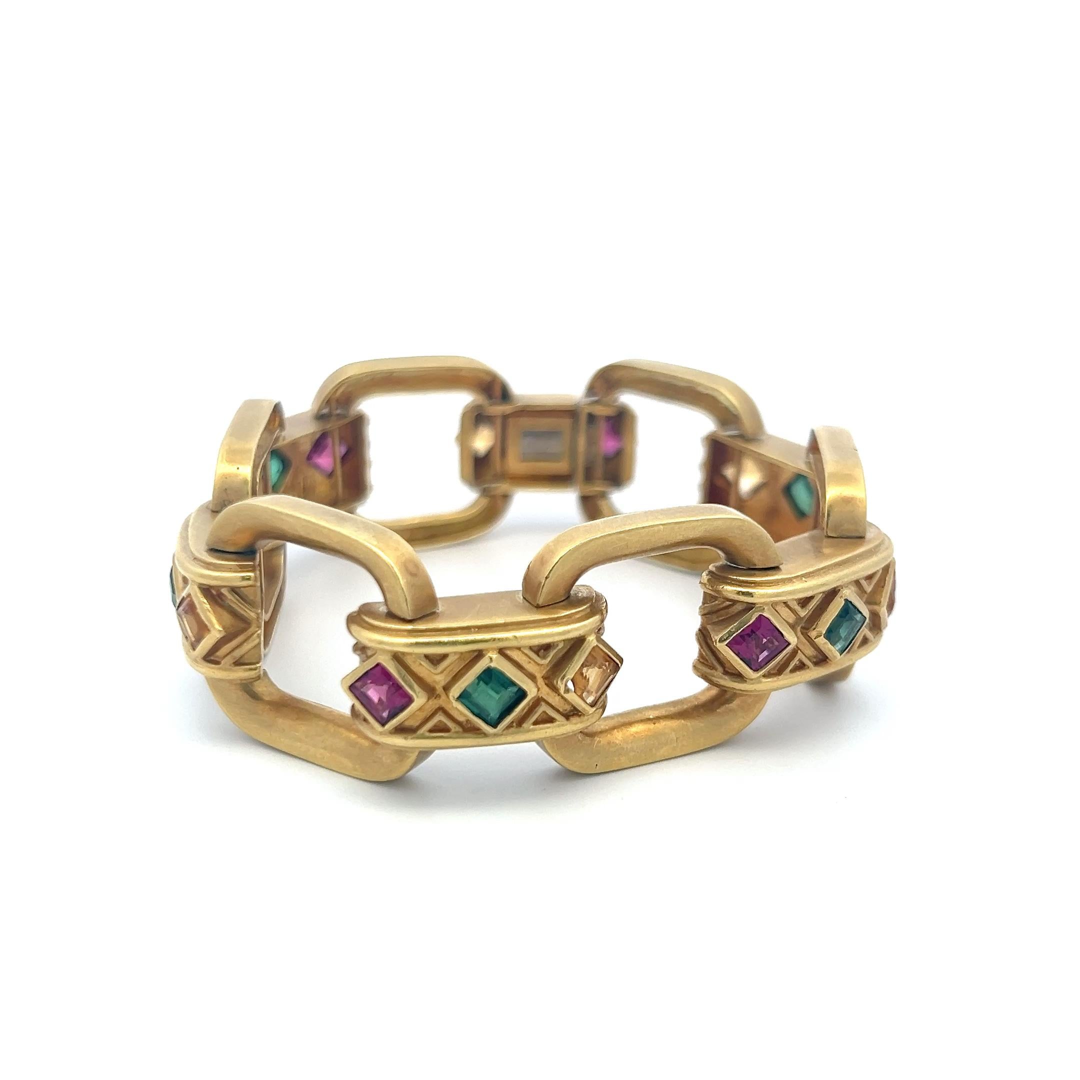 Vintage 18K Yellow Gold Bold Link Bracelet with 1 Carat Synthetic Stones