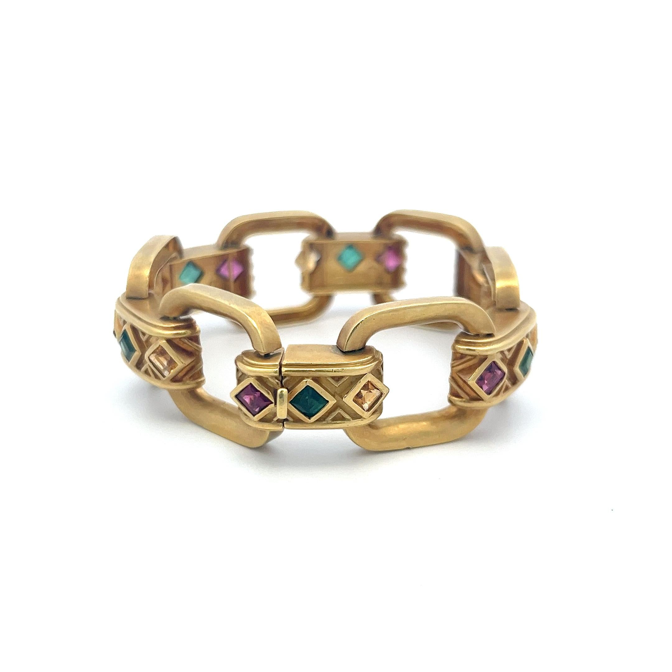 Vintage 18K Yellow Gold Bold Link Bracelet with 1 Carat Synthetic Stones