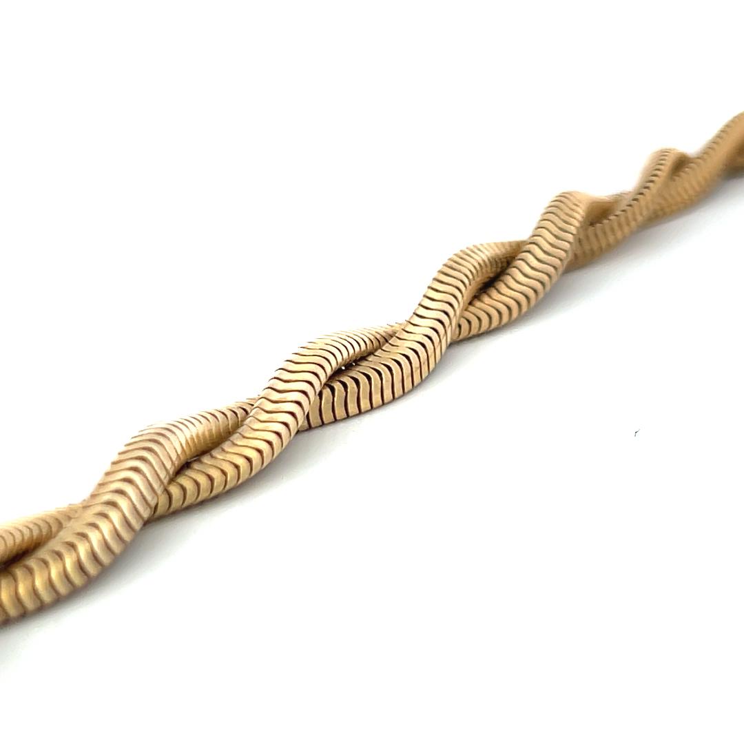 Vintage 14K Yellow Gold Twisted Herringbone Chain Necklace 52.8 Grams 14.50 Inch