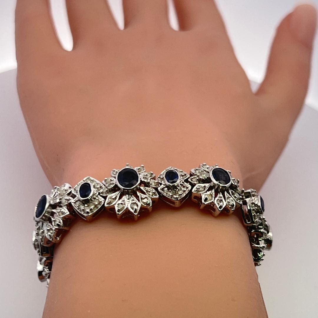 14K White Gold Link Bracelet with 4.8 Carat Round Diamonds & 7.6 Carat Sapphire
