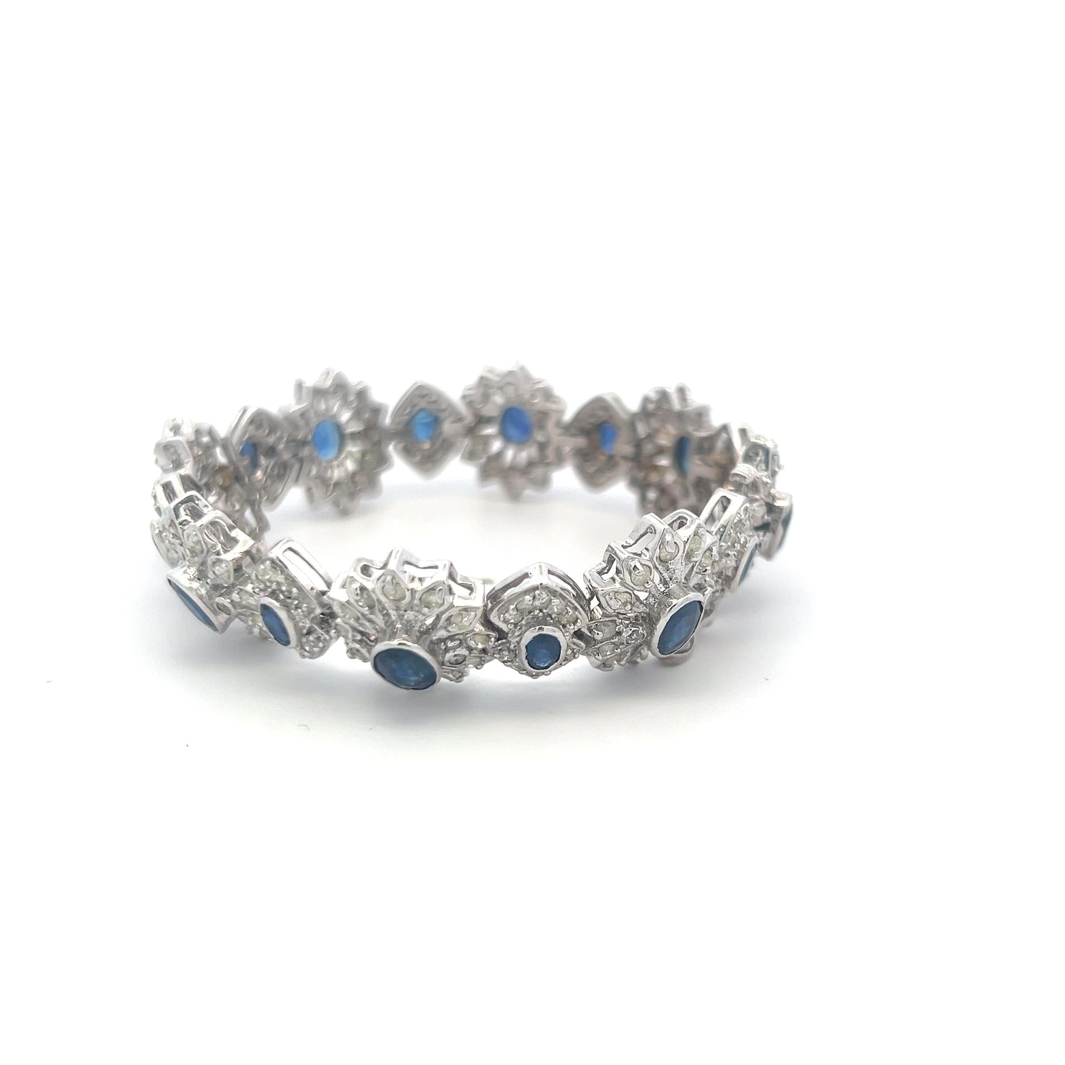 14K White Gold Link Bracelet with 4.8 Carat Round Diamonds & 7.6 Carat Sapphire
