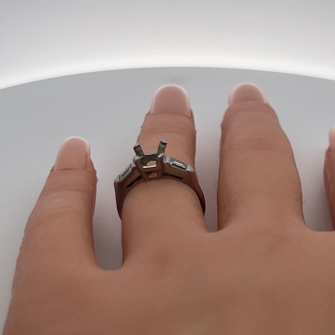 Vintage Platinum Semi-Mount Ring with 0.15 Carat Diamond Fits 6.8*6.5 MM