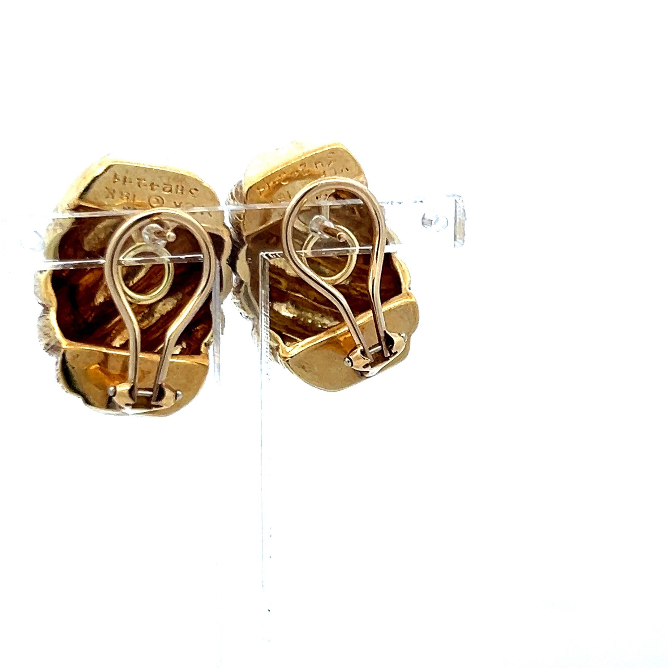 Van Cleef & Arpels Shrimp 18 Karat Yellow Gold Clip On Earrings