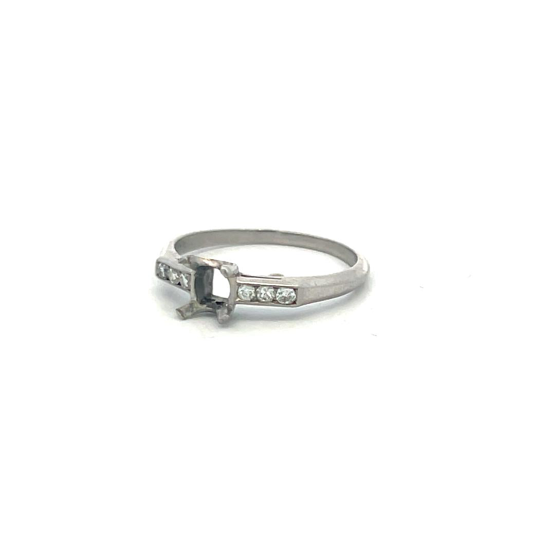 Platinum 0.12 Carat Diamond Semi Mount Ring, Circular Brilliant Cut