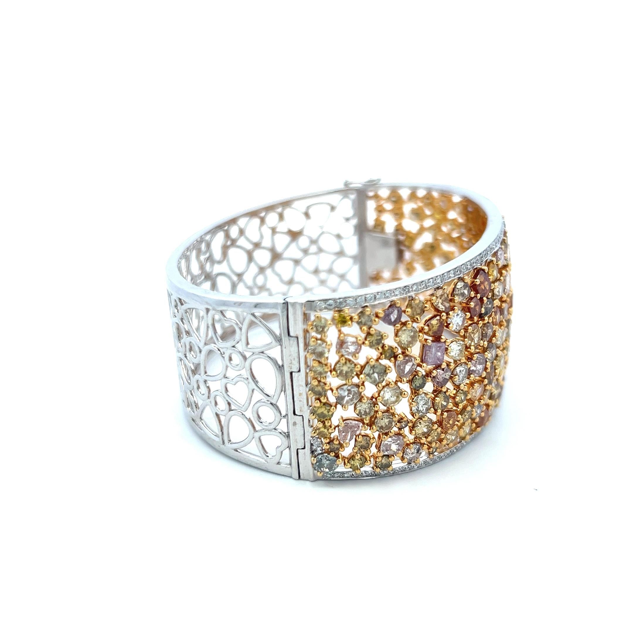 Vintage 18K Two Tone Gold Bangle Bracelet with 22.46 Carat Round Diamonds