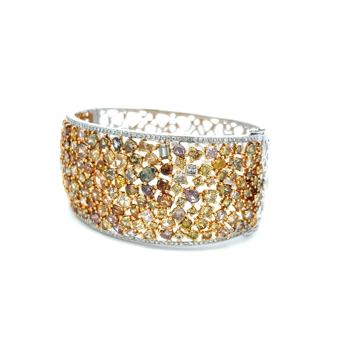 22.46 Carat Diamond 18K Two Tone Gold Wide Vintage Bangle Bracelet