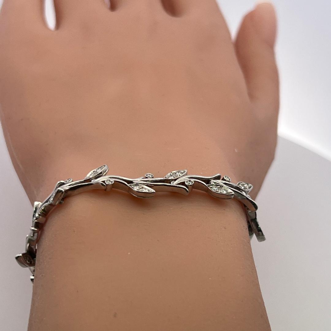 Tiffany & Co Platinum Link Bracelet with 1.35 Carat Round F VS Diamonds