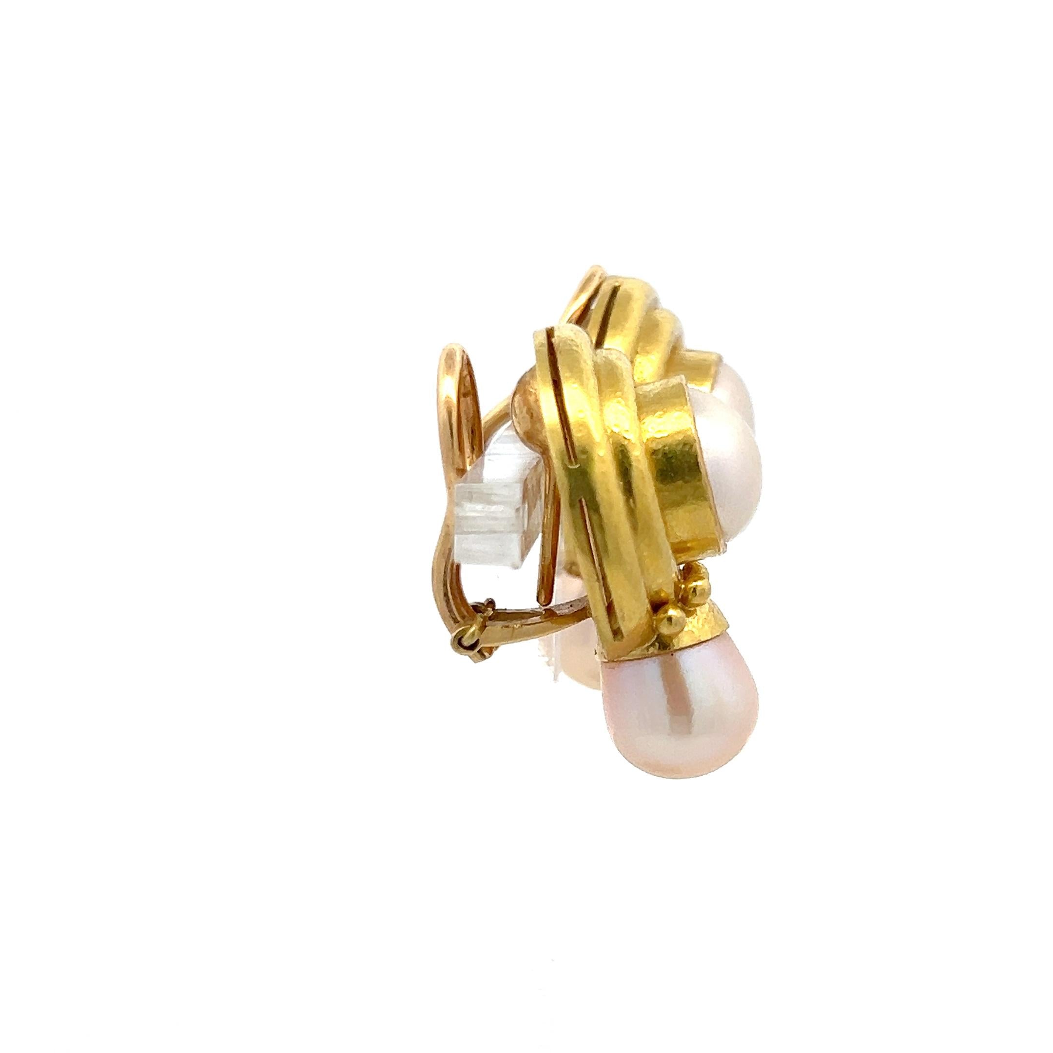 Elizabeth Locke 18K YG Clip On Earrings with Marbe and Cultured Pearls