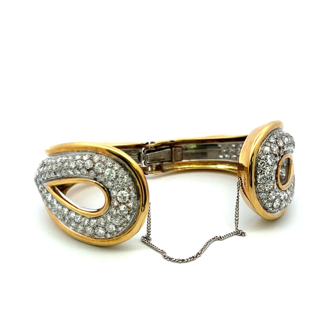 Vintage 18K Two Tone Gold Bangle Bracelet with 20.7 Carat Round G-VS Diamonds