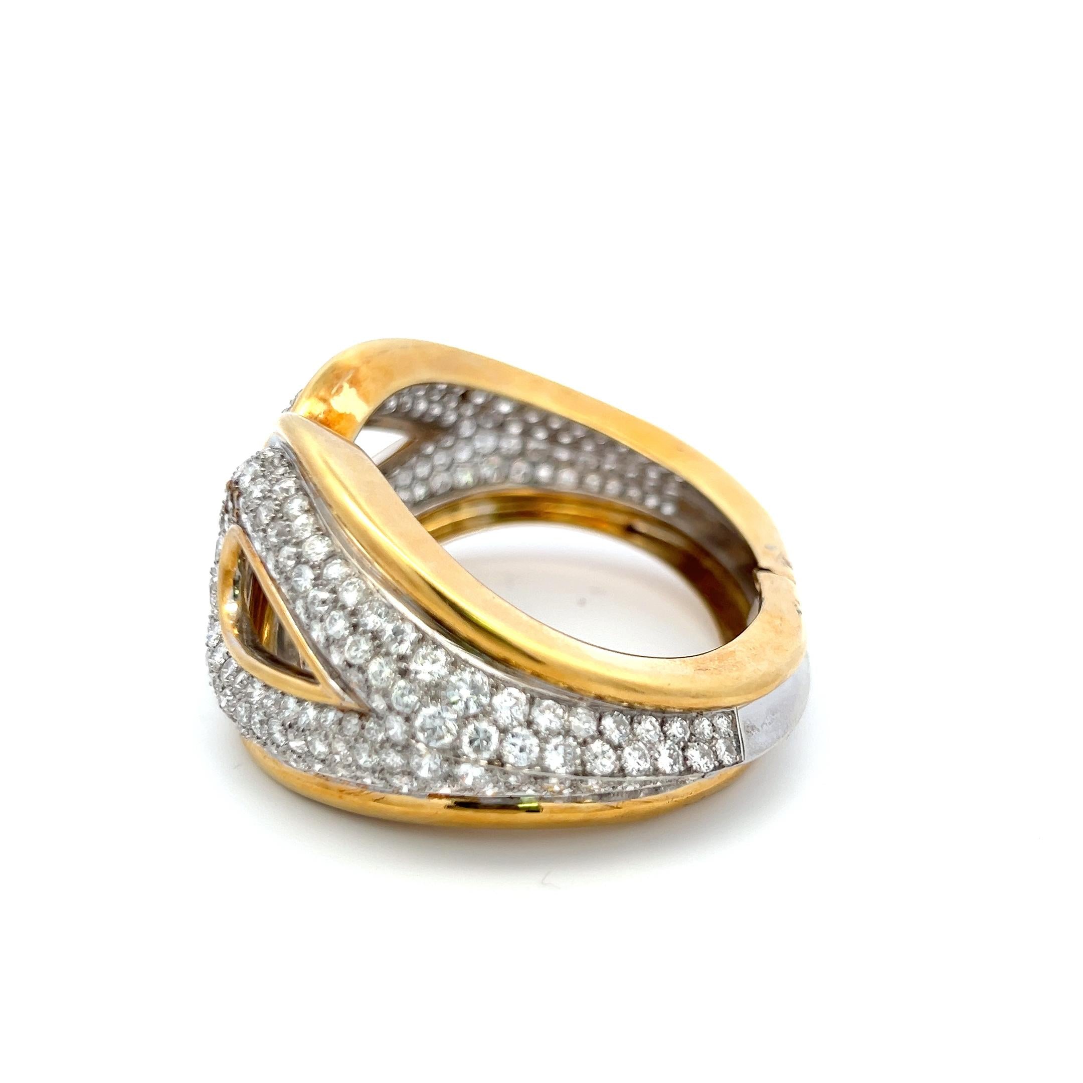 Vintage 18K Two Tone Gold Bangle Bracelet with 20.7 Carat Round G-VS Diamonds