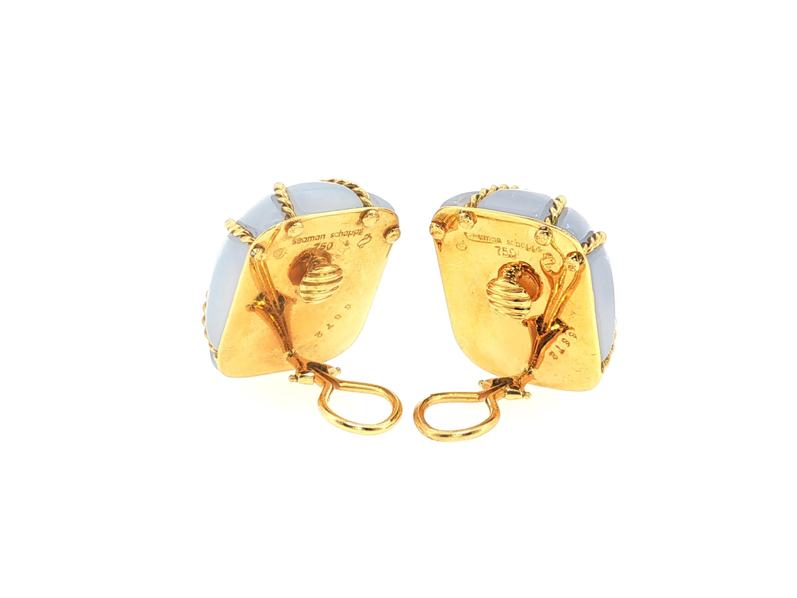 Seaman Schepps 18K Yellow Gold Clip On Earrings with 21.0x27.0mm Blue Chalcedony