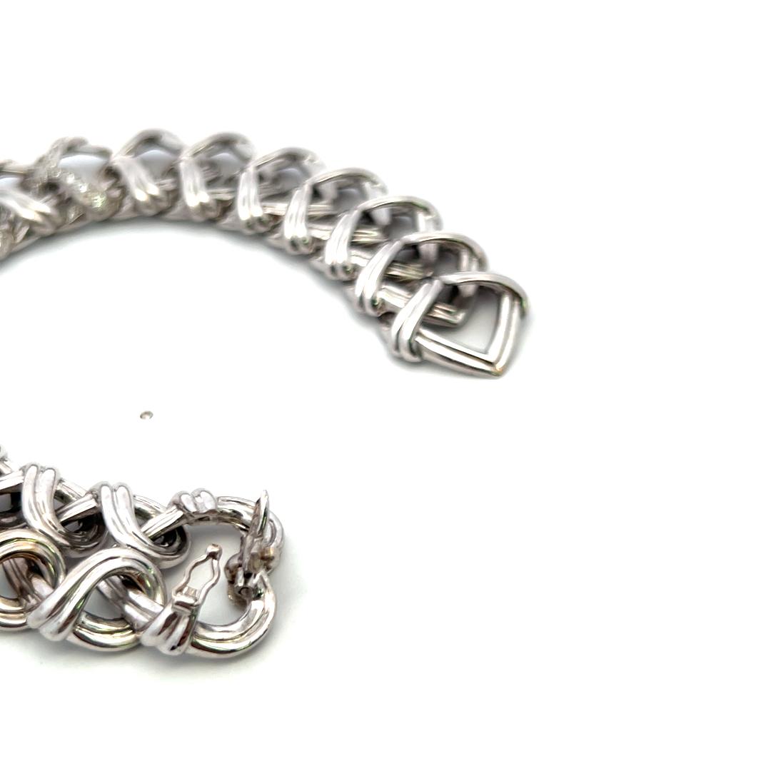 Verdura 18K White Gold Link Bracelet with 1.1 Carat Round F-VS Diamonds
