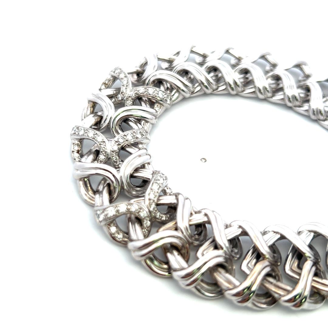Verdura 18K White Gold Link Bracelet with 1.1 Carat Round F-VS Diamonds