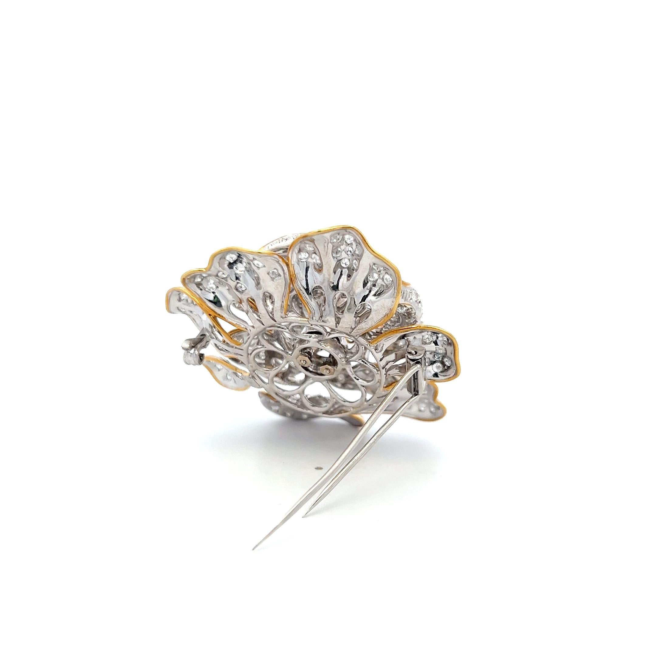 18K YG Floral Pin Brooch with 7.5 Carat Round Diamonds & 0.4 Carat Round Emerald