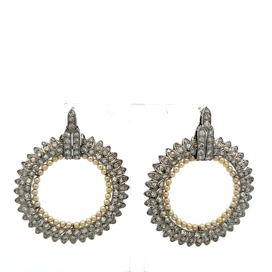 Platinum Pin Brooch & Hoop Earrings Set with 10.4 Ct H-VS Diamonds & Pearls