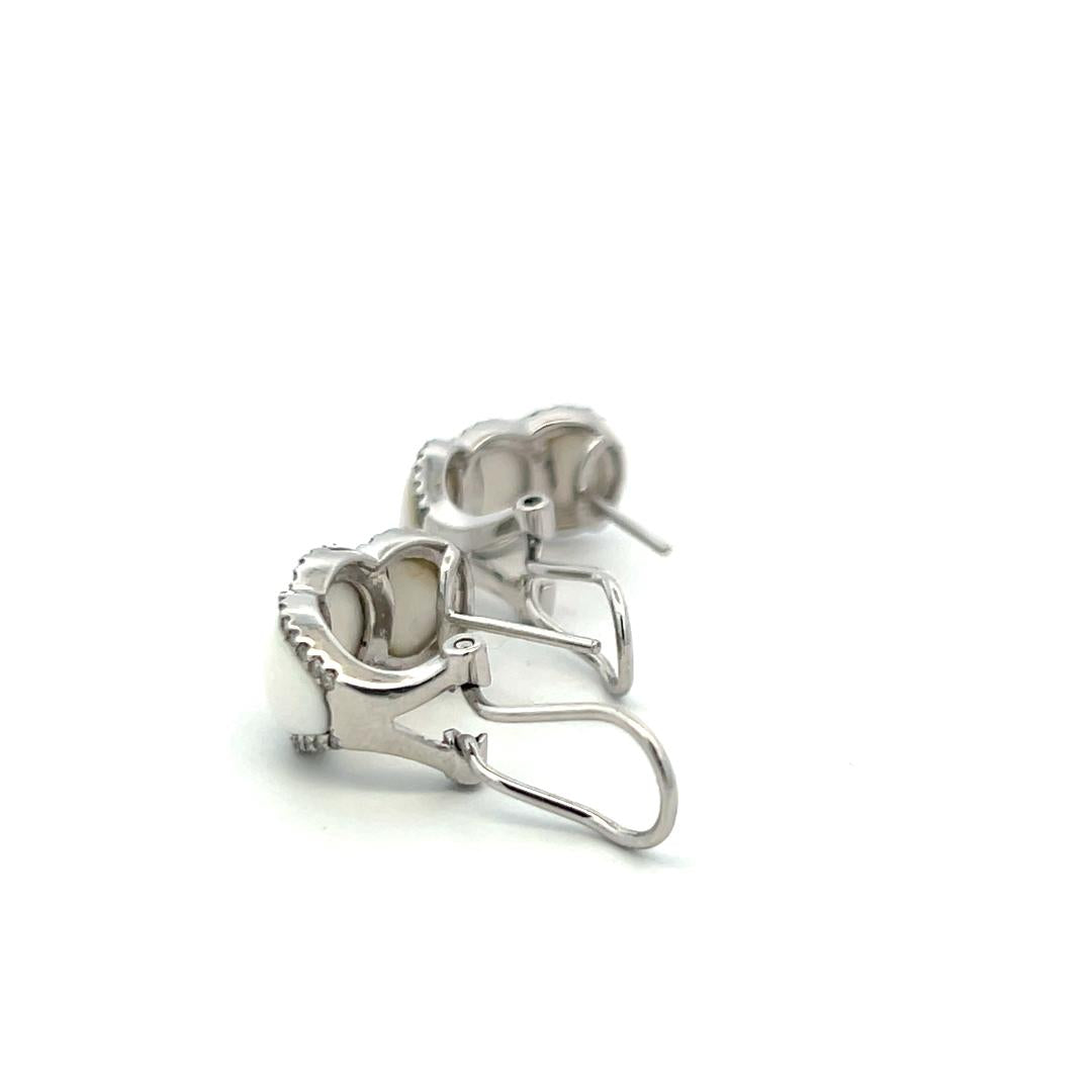 Vintage 14k White Gold Agate Clip-On Earrings with 0.24 Carat I-SI Diamonds