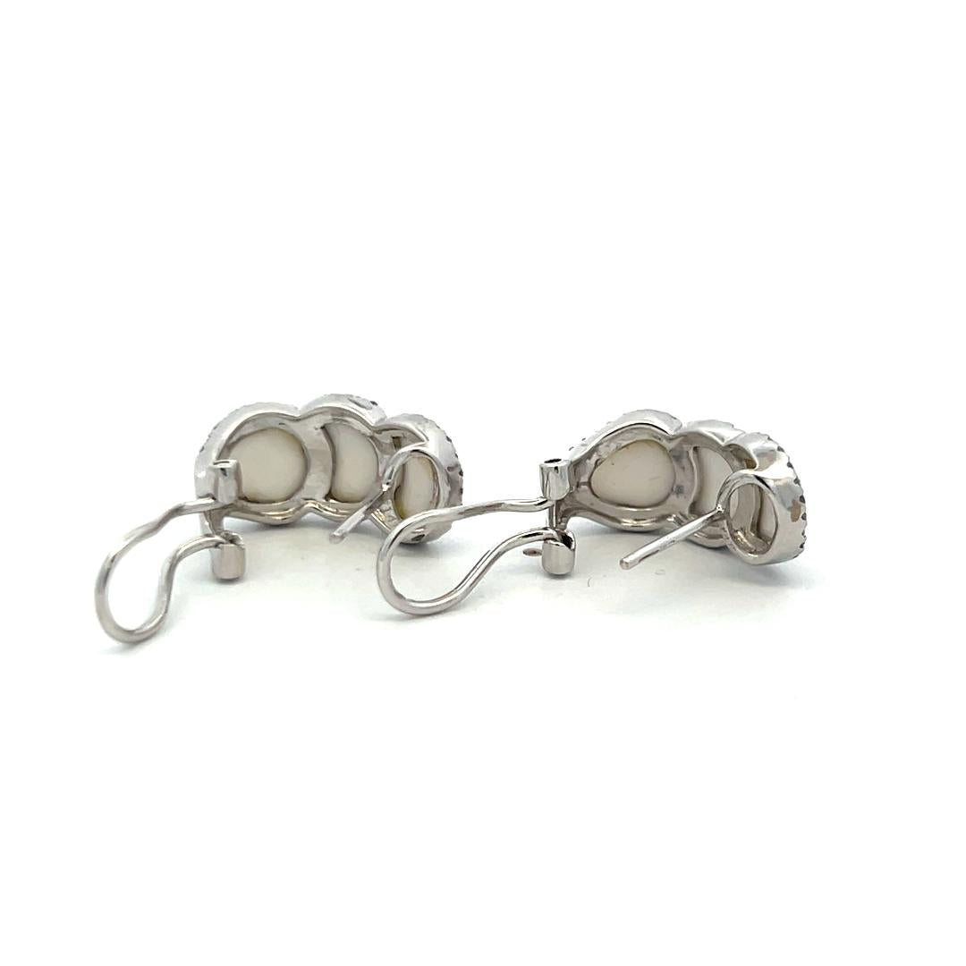 Vintage 14k White Gold Agate Clip-On Earrings with 0.24 Carat I-SI Diamonds