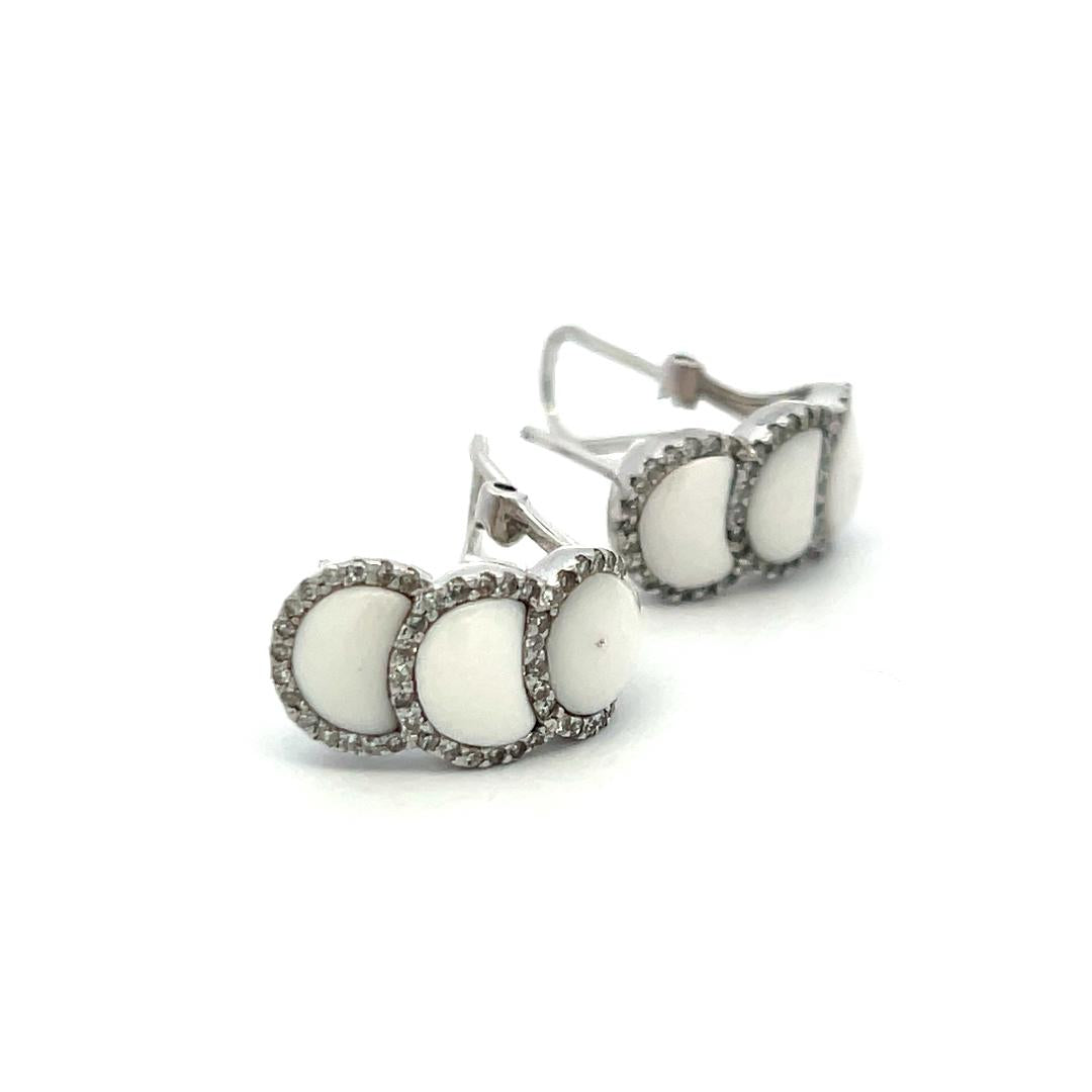 Vintage 14k White Gold Agate Clip-On Earrings with 0.24 Carat I-SI Diamonds