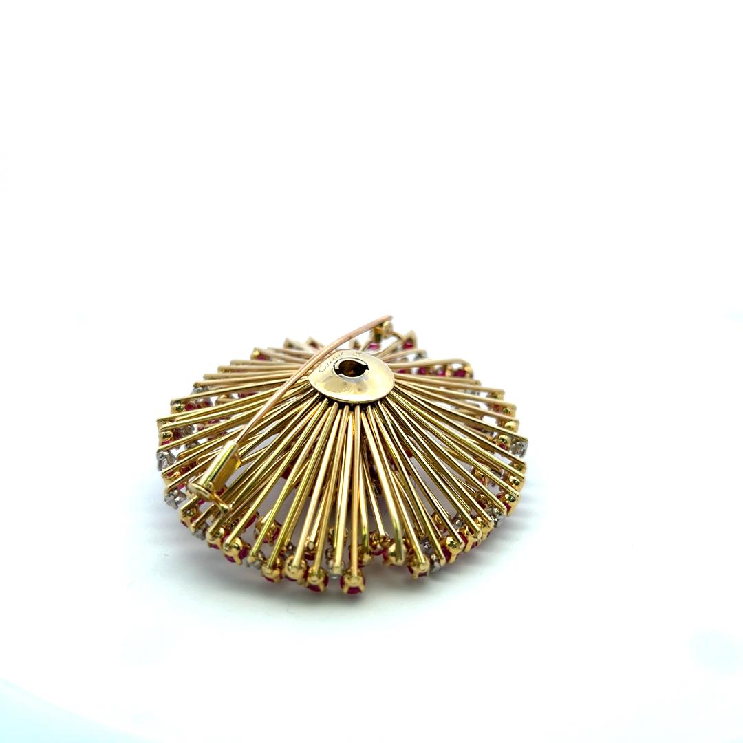Cartier 18K Yellow Gold Pin Brooch with 1.3ct Round F VS Diamonds and 7ct Ruby