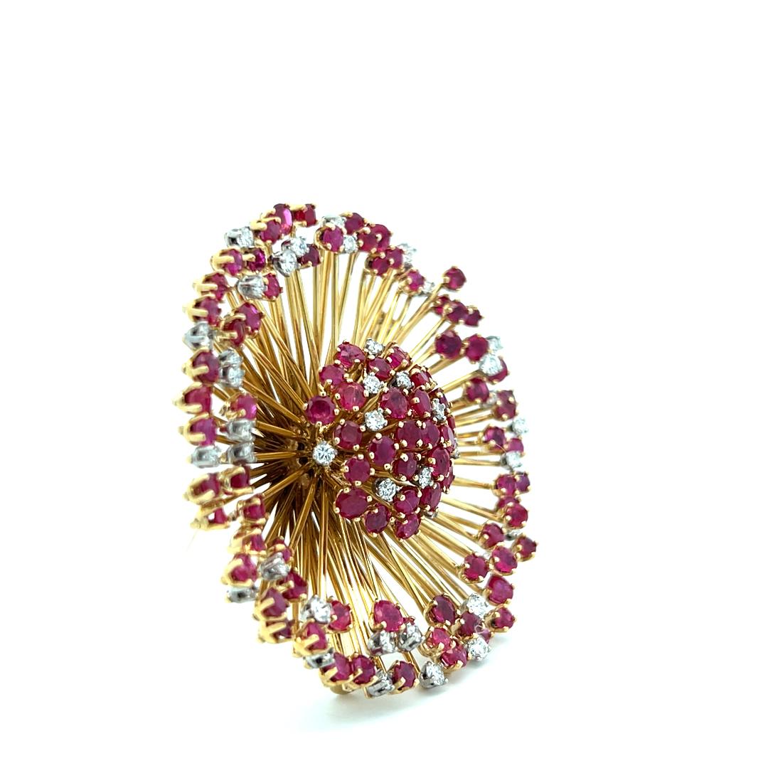 Cartier 18K Yellow Gold Pin Brooch with 1.3ct Round F VS Diamonds and 7ct Ruby