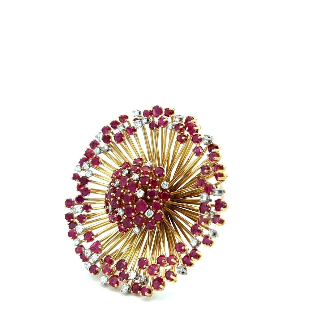 Cartier 18K Yellow Gold Pin Brooch with 1.3ct Round F VS Diamonds and 7ct Ruby