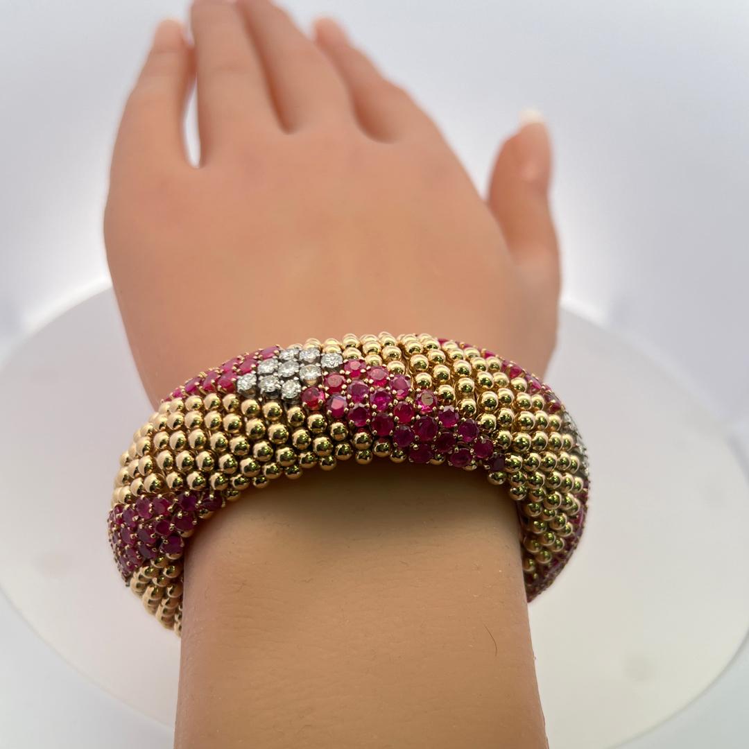14K YG Link Bracelet with 3.6 Carat Round F VS Diamonds & 11.27 Carat Ruby