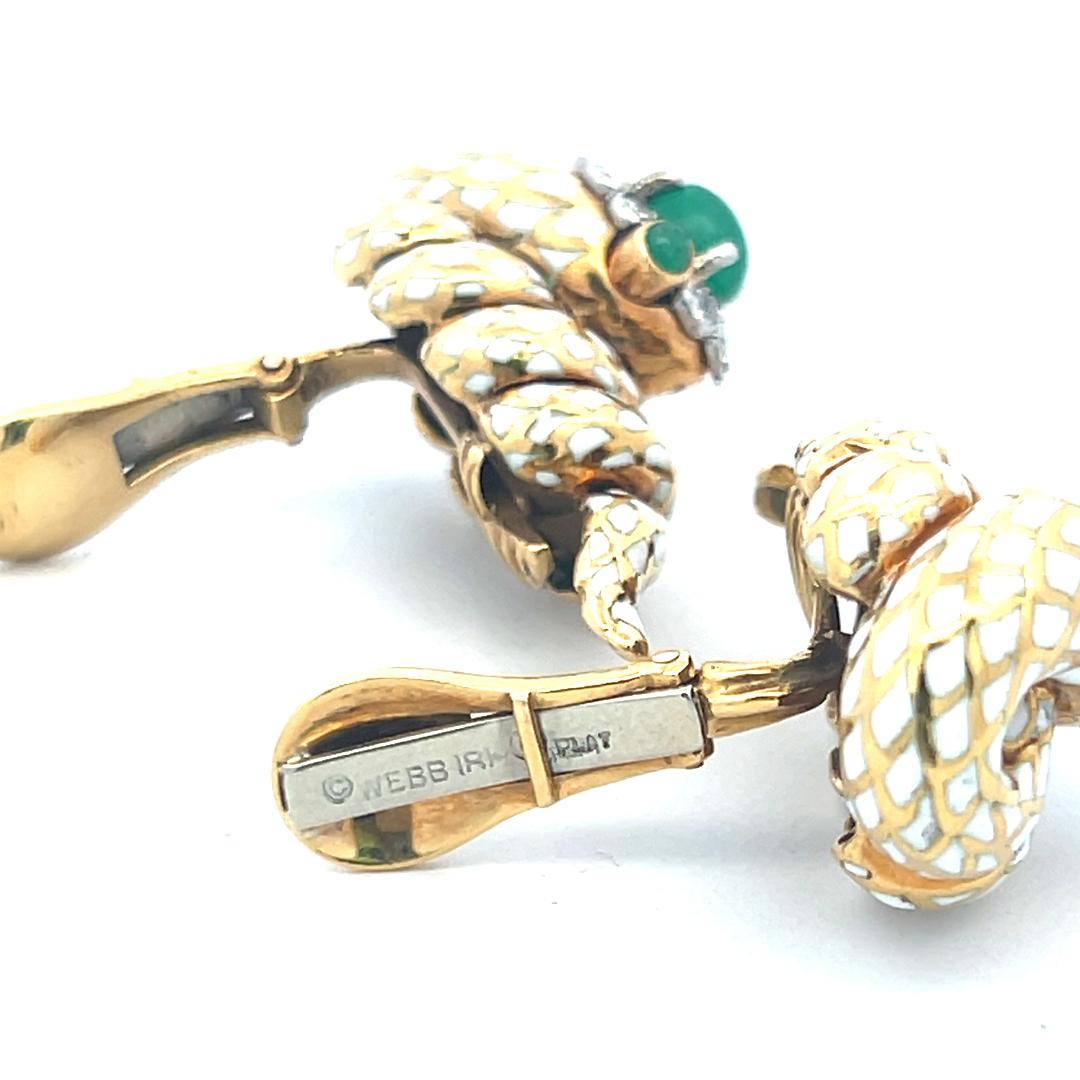 David Webb 2.30 Carat Emerald 0.44 Carat Round Diamond 18K YG Clip On Earrings