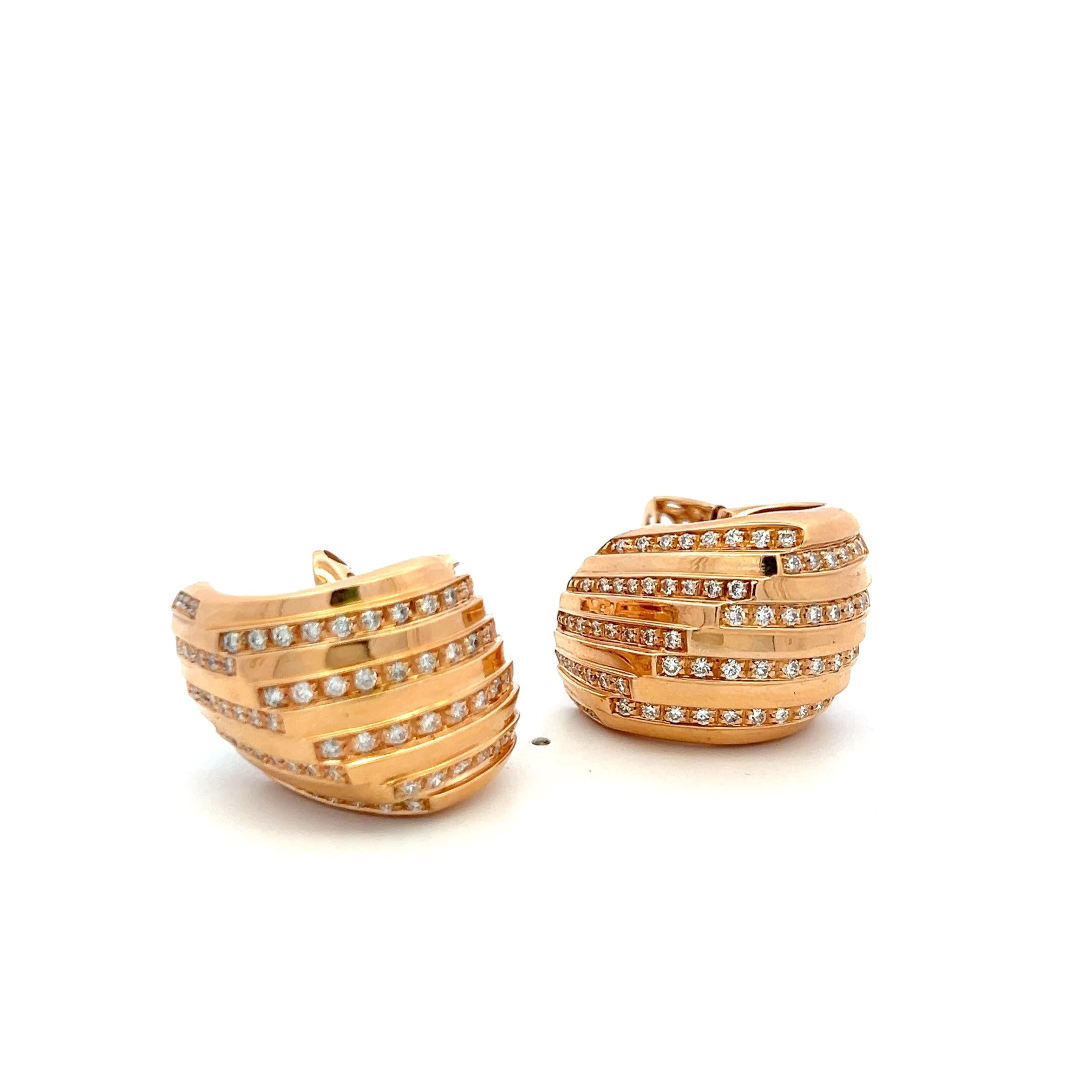 Vintage 18K Rose Gold Clip On Earrings with 1.88 Carat Round Diamonds H-SI