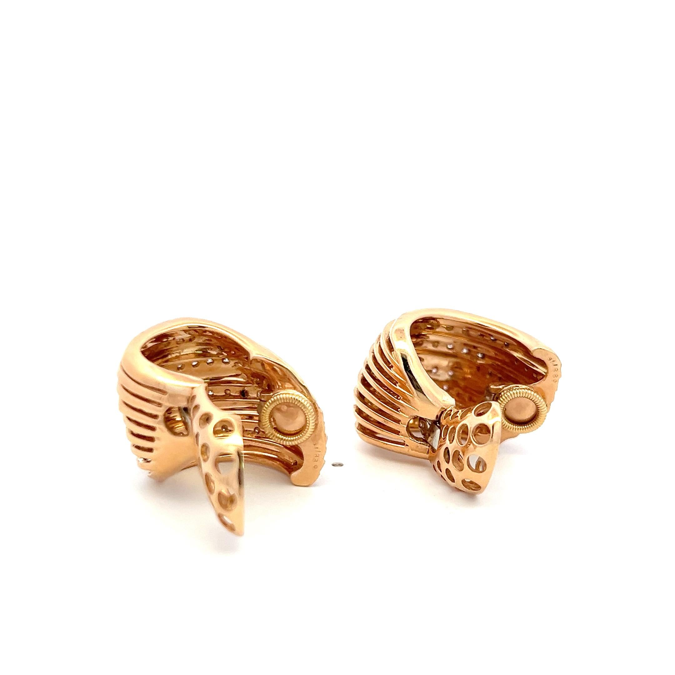 Vintage 18K Rose Gold Clip On Earrings with 1.88 Carat Round Diamonds H-SI