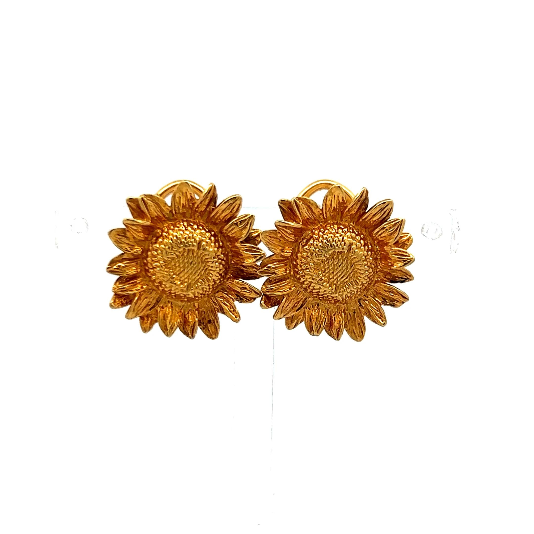 Asprey Vintage Sunflower Clip On Earrings in 18 Karat Yellow Gold