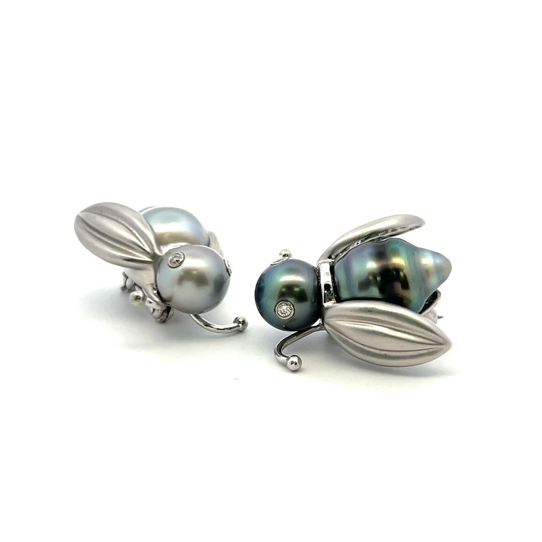 Dazzling 18K White Gold Pearl Insect Pin Brooch With 0.04 Carat H-VS Diamonds