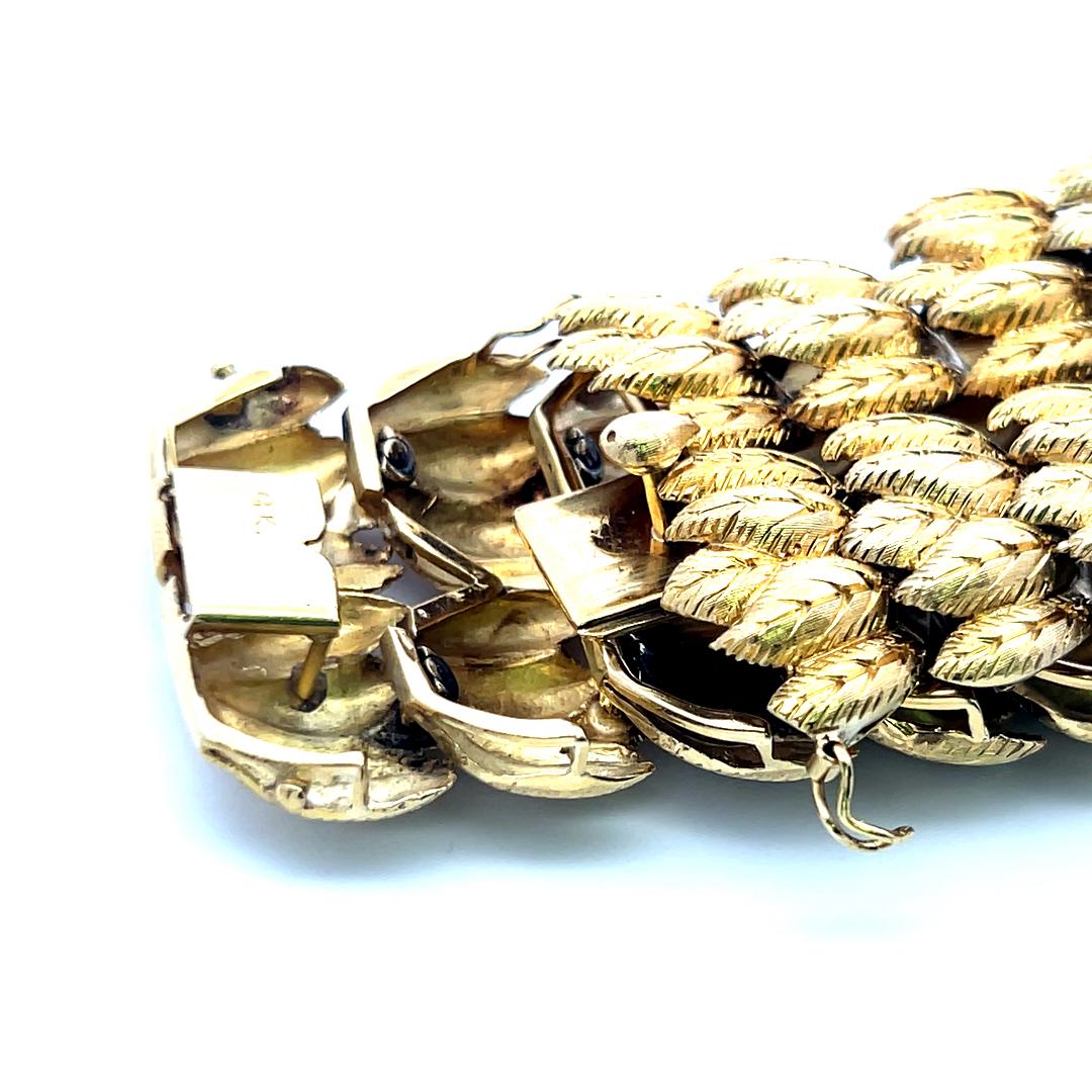 Vintage 18 Karat Yellow Gold Textured Basket-Weave Link Bracelet 81.1 Grams