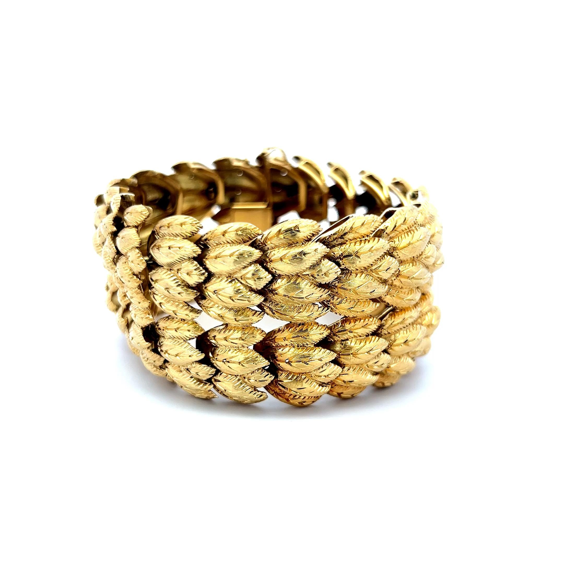 Vintage 18 Karat Yellow Gold Textured Basket-Weave Link Bracelet 81.1 Grams