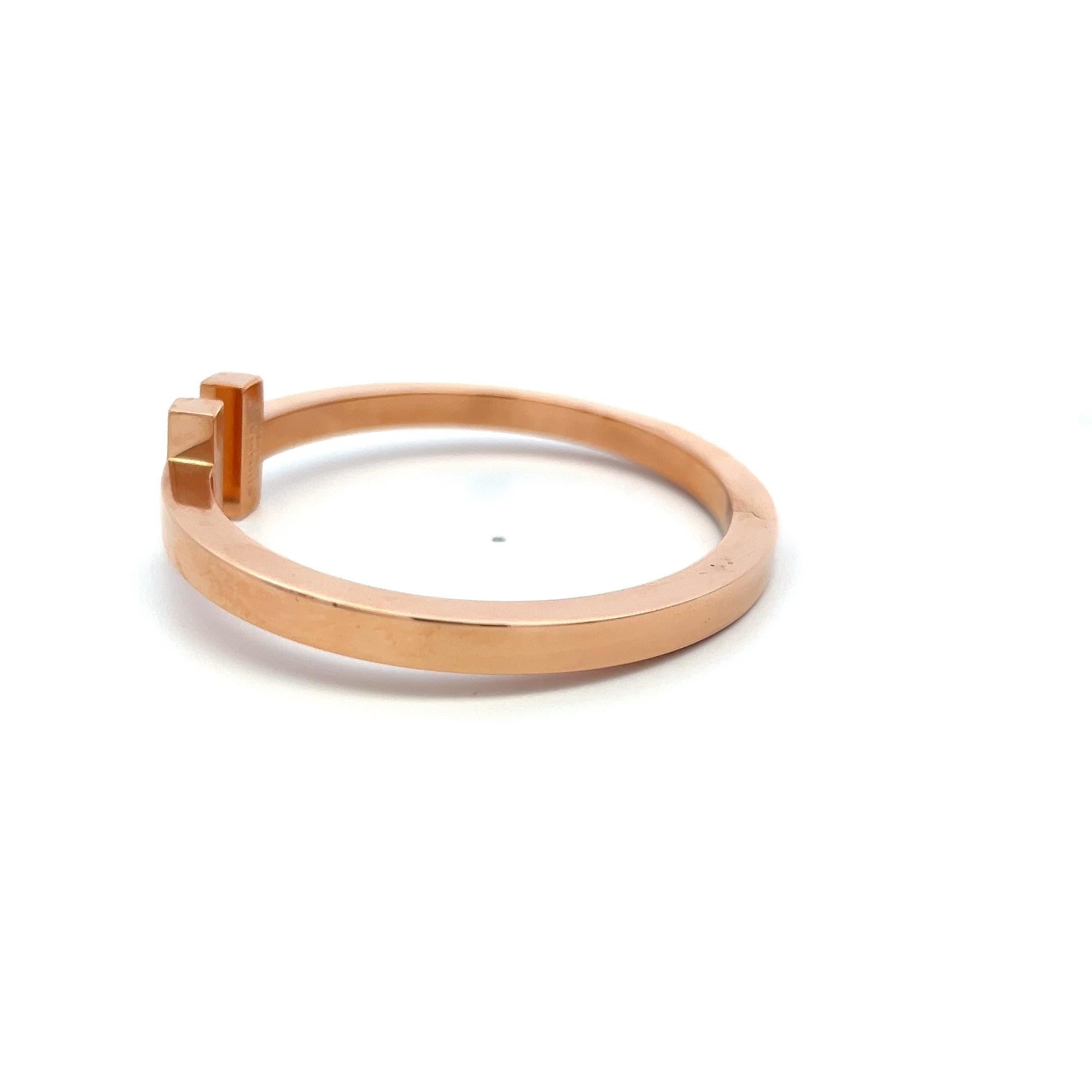 Tiffany & Co 29 Grams Size 7 18 Karat Yellow Gold Bangle T Bracelet