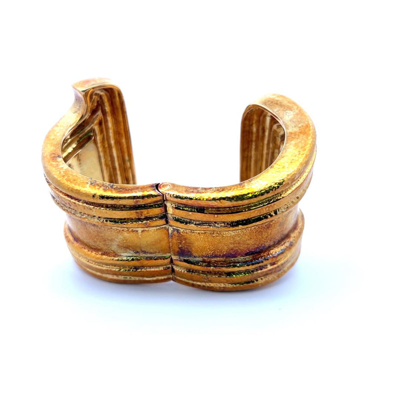 David Webb Vintage 146.40 Grams 18 Karat Yellow Gold Bangle Bracelet