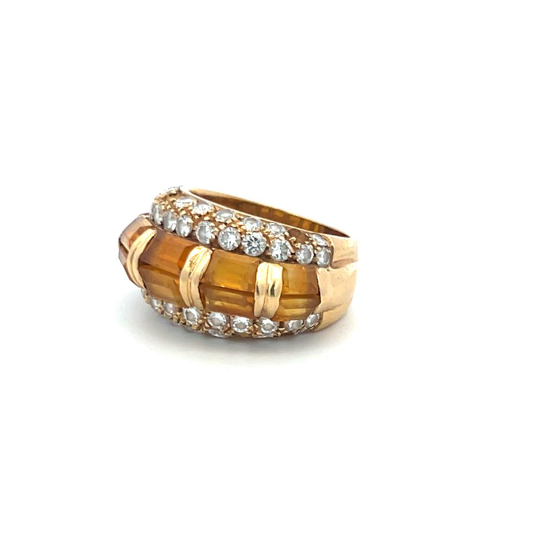 2.50 Carat Citrine 1.50 Carat Round Brilliant Diamond 18K Yellow Gold Band Ring