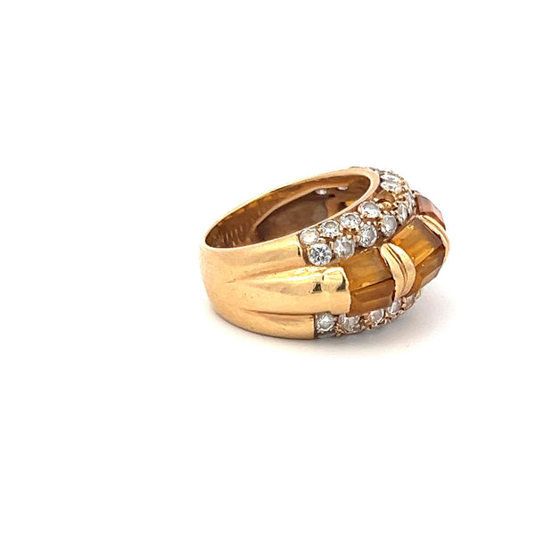 2.50 Carat Citrine 1.50 Carat Round Brilliant Diamond 18K Yellow Gold Band Ring