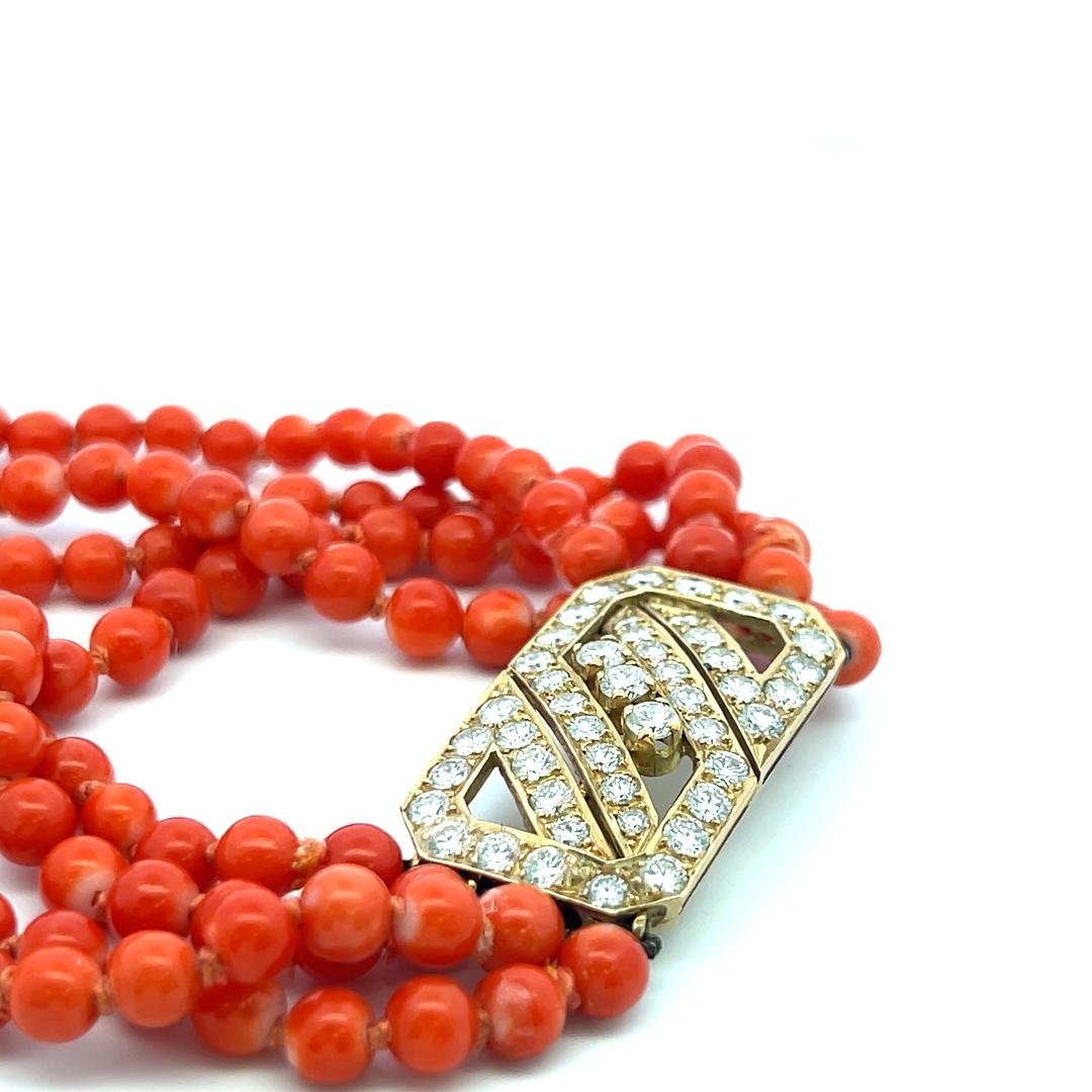3.34 Carat Round Diamond 4-4.50 MM Coral 14 Karat Yellow Gold Choker Necklace