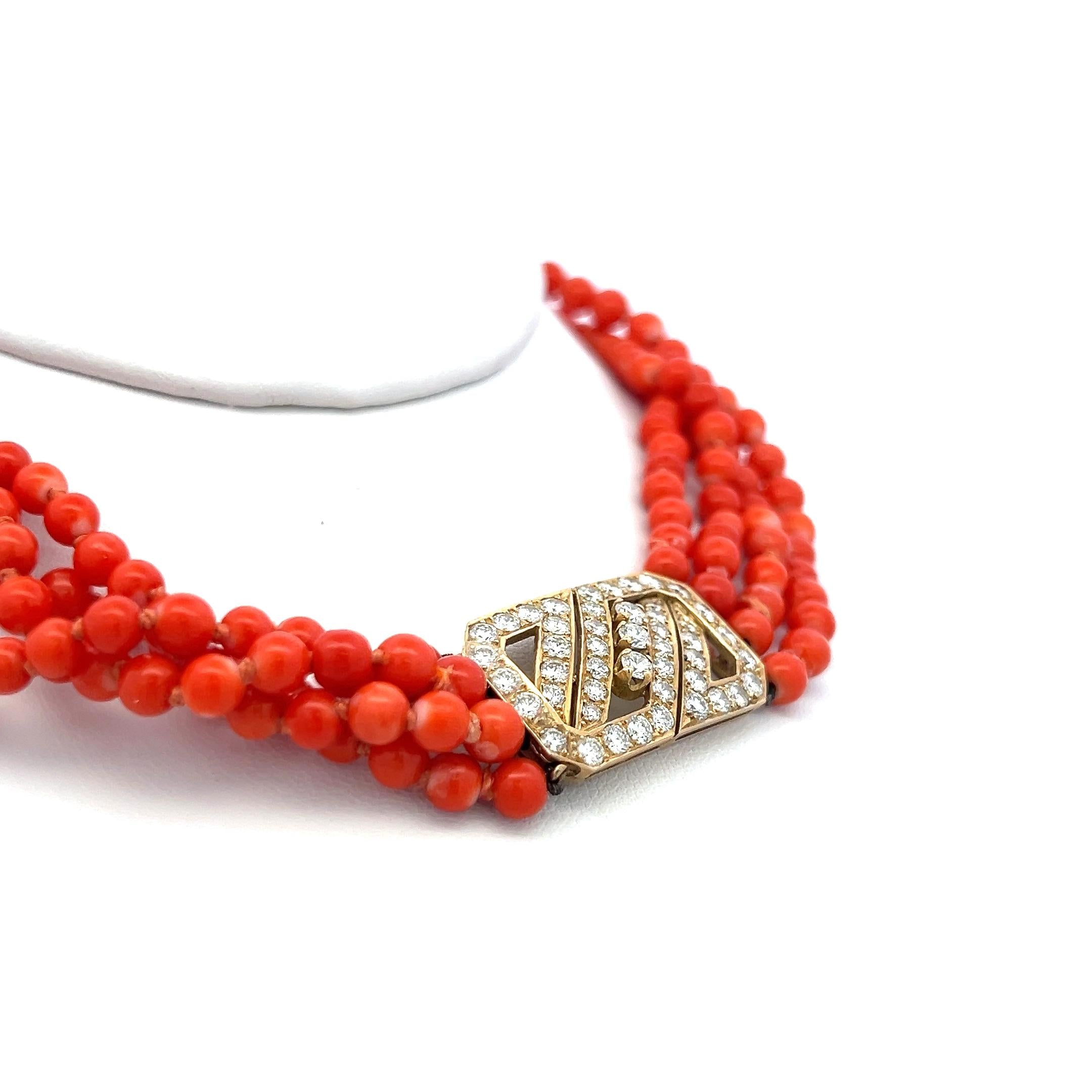 3.34 Carat Round Diamond 4-4.50 MM Coral 14 Karat Yellow Gold Choker Necklace