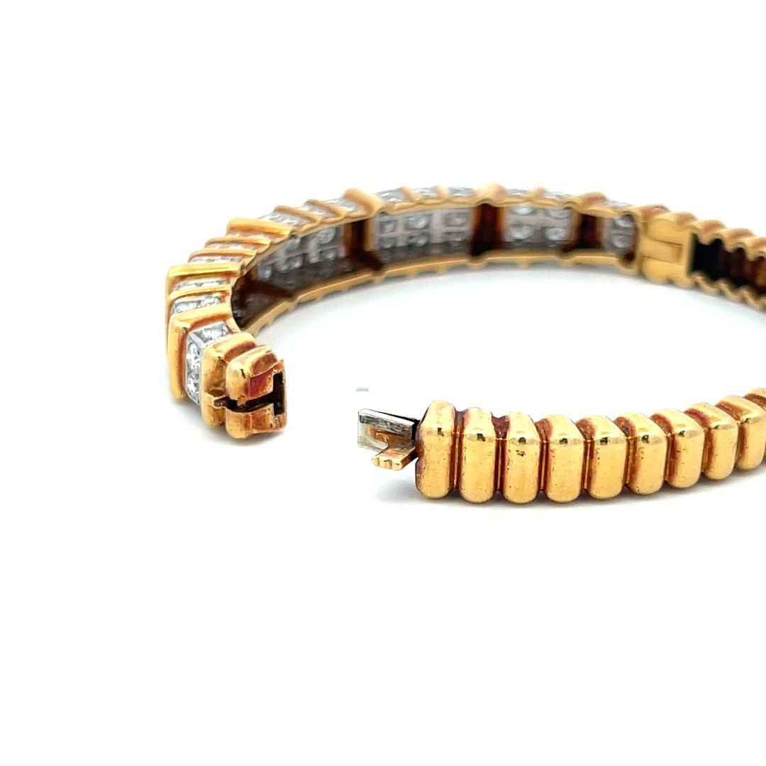 7.50 Carat Round Brilliant Diamond 18K Yellow Gold Vintage Bangle Bracelet