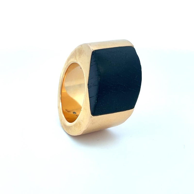 Vhbrnier Vintage 33.40 Grams 18 Karat Yellow Gold Cocktail Ring