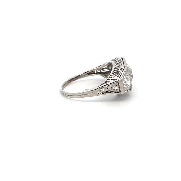 2.75 Carat Old European Cut J-K VS-VVS2 Diamond Platinum Three-Stone Ring