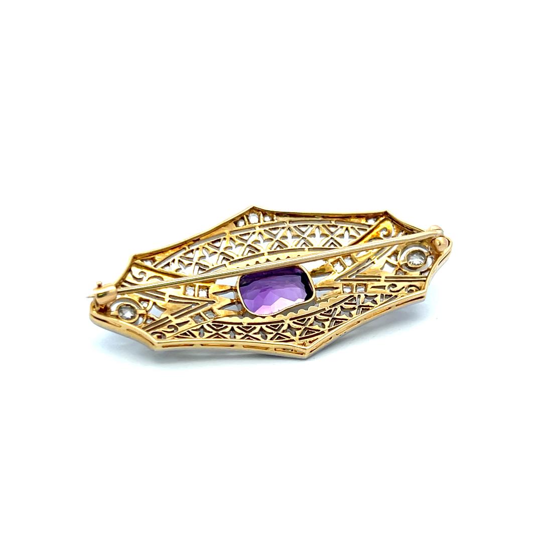 2.50 Carat Amethysts 0.35 Carat Old European Cut Diamond Platinum Pin Brooch