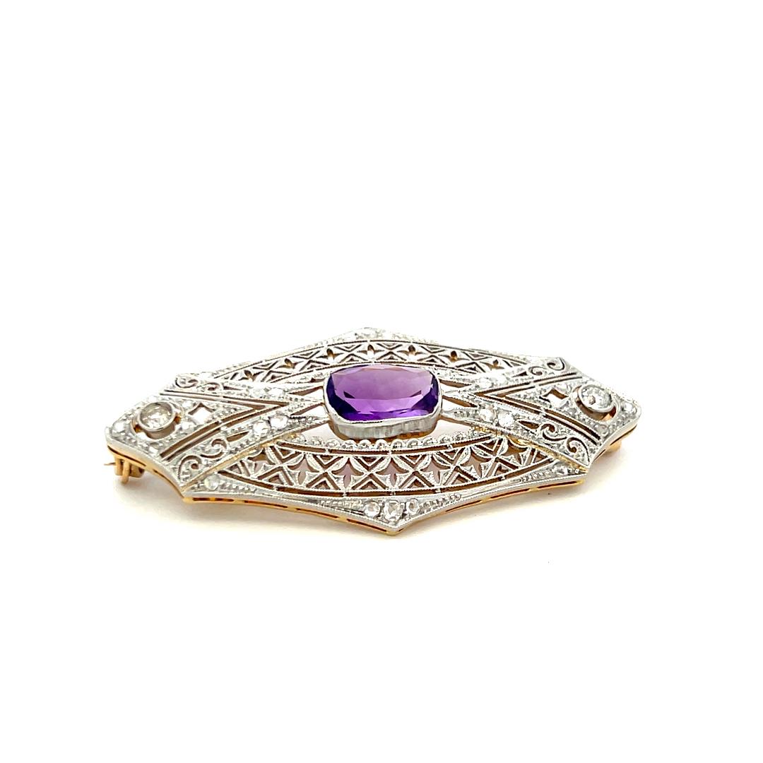 2.50 Carat Amethysts 0.35 Carat Old European Cut Diamond Platinum Pin Brooch