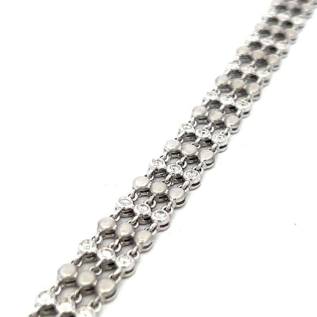 Vintage Platinum Link Bracelet with 1.25 Carat Round G-SI Diamonds