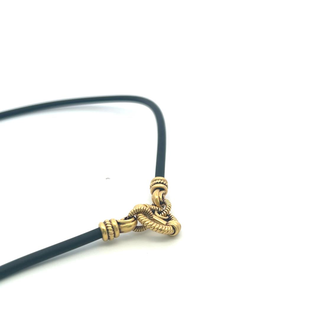 Vintage 18 Karat Yellow Gold Pendant Necklace with 22.3-13.6MM Quartz